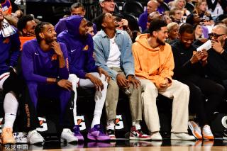 充斥着竞争 充斥着竞争