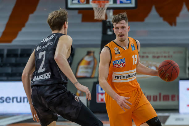 形象正面的 形象正面的